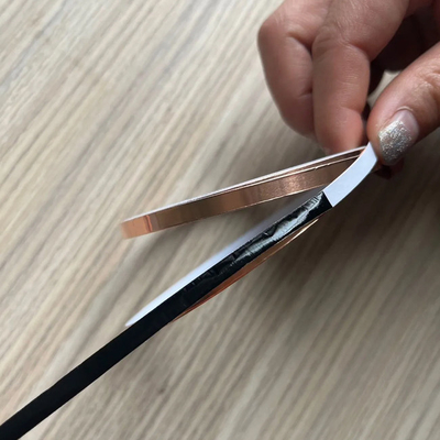 0.05-0.18MM रंगीन ग्लास वेल्डिंग के लिए मोटी काले बैक कॉपर फोइल टेप